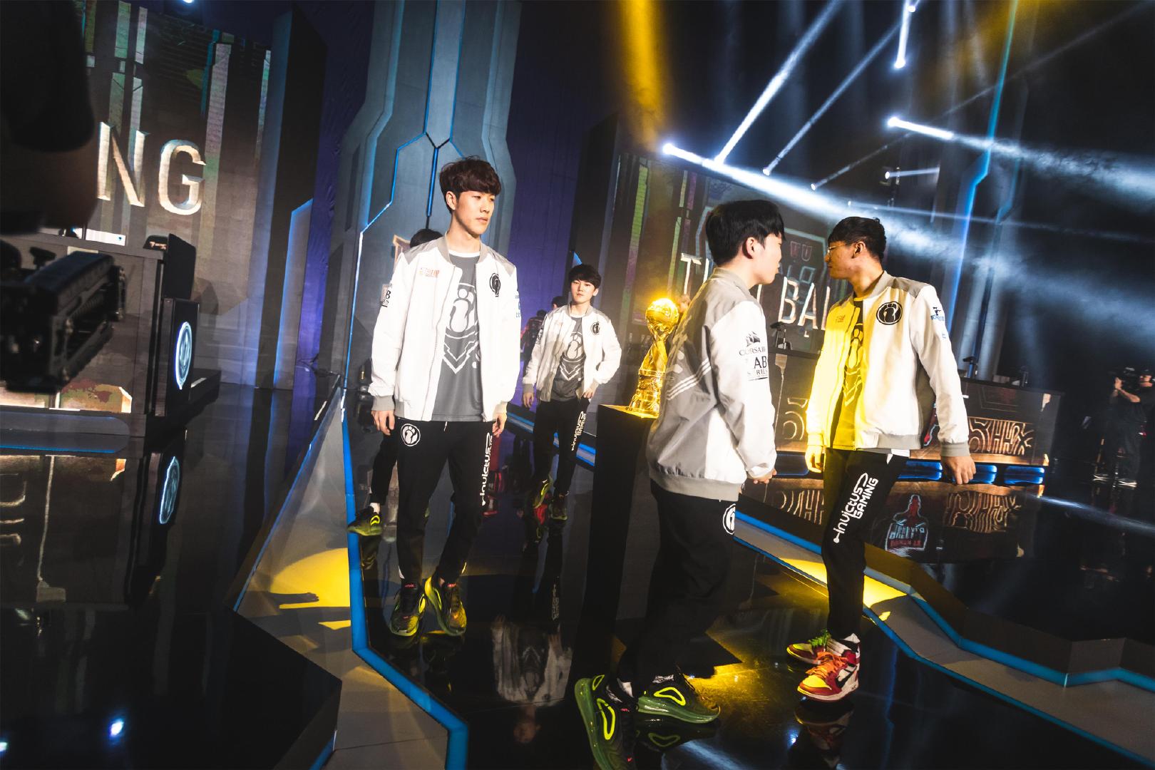 媒体： pain 正在与 Tropa do VSM 和 ewjerkz 进行谈判；